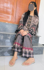 Fabric Cotri ka premium 2-piece stitched suit — soft, cozy & perfect for winter gatherings