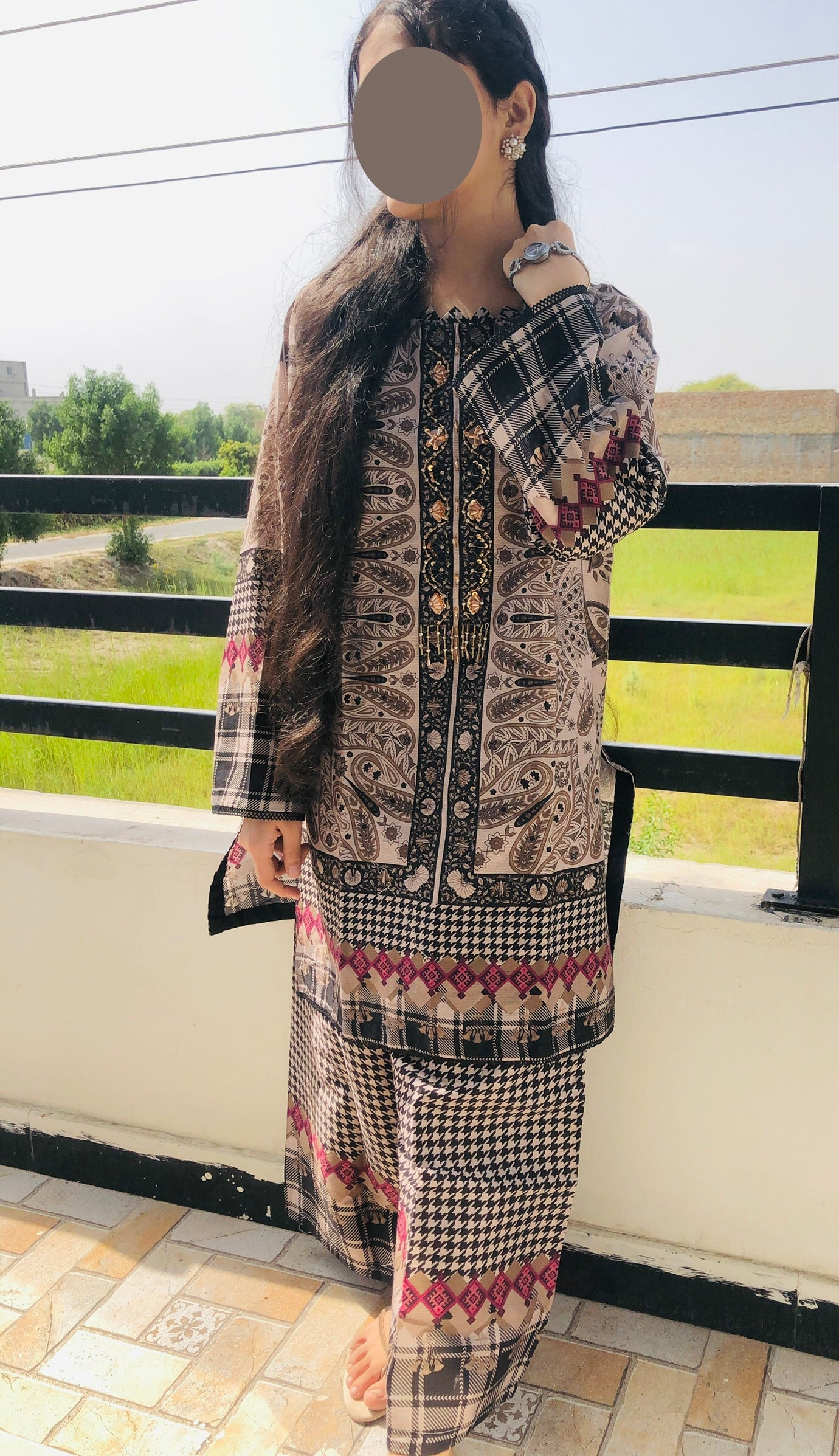 Fabric Cotri ka premium 2-piece stitched suit — soft, cozy & perfect for winter gatherings