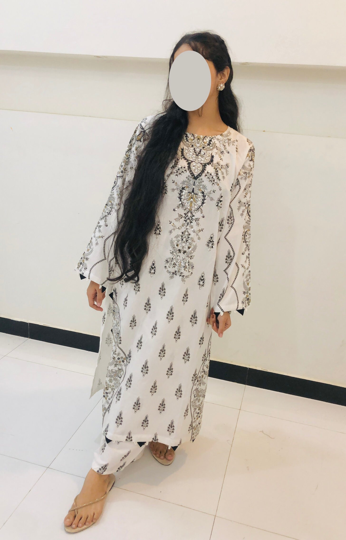 Libaas-e-Hayaa Premium Cotri Fabric Stitched 2-Piece Suit